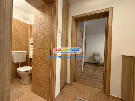 Garsoniera renovata total Gorjului - Fotografie 5