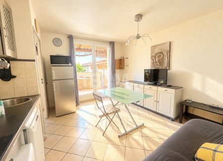Location Appartement 2 pièces 25m² SETE 34200 - Photo 2