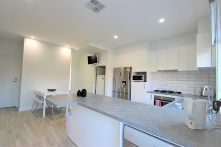 Fifth St, Brompton (A) – Room B - Photo 3