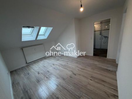 frisch sanierte 2 Zimmer DG Whg in Herverst - Photo 2