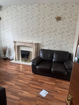 Room in a Shared House, St James Court, LS9 - Photo 1