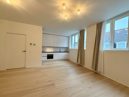 Appartement te huur - Foto 4
