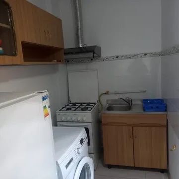 Apartament cu 1 camera, zona Centru - Photo 1