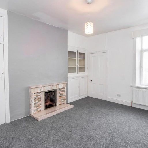 3 Bedroom Flat - First Floor - Photo 1