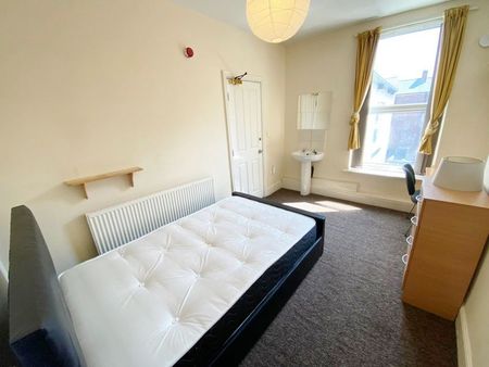 6 bedroom house share to rent - Photo 3