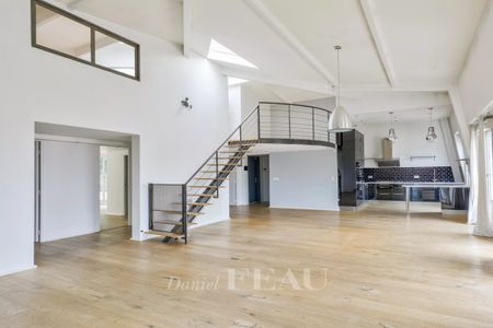 Saint-Cloud - Duplex non-meublé 4 chambres - Photo 2