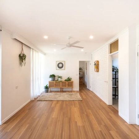 Charming Home in Cowes - Photo 2