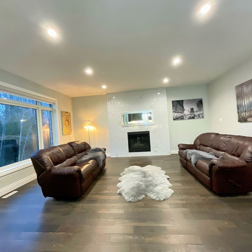 For Lease - 1295 Dyer Crescent, London North, Ontario - Photo 1