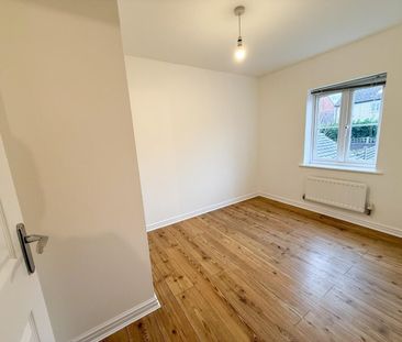 Grey Close, Forest Hall, Stansted Mountfitchet - Photo 3