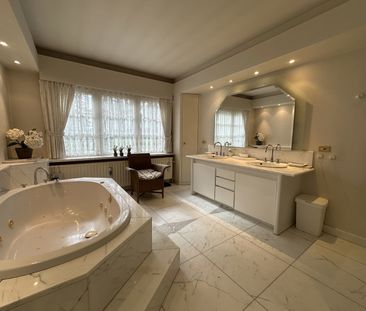 Zeer rustig gelegen villa op royaal perceel - Photo 5