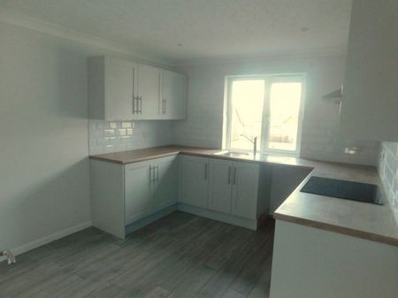 Highgate Court, Hawkhurst, Kent - £1,150pcm - Photo 4