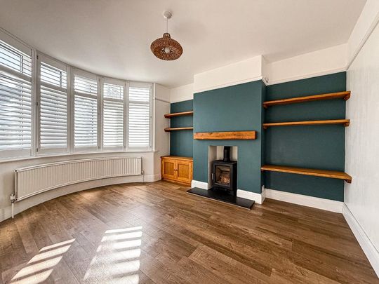 3 bedroom semi-detached house to rent - Photo 1