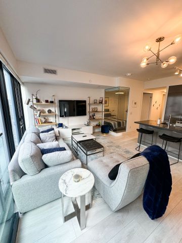 For Lease - 188 Cumberland Street Unit# 810, Toronto, Ontario - Photo 4