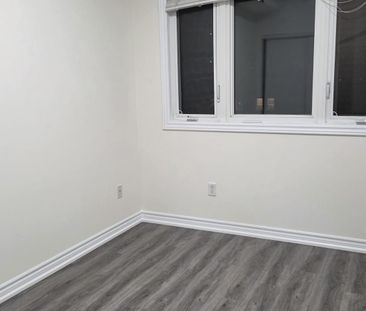 For Lease - 570 Lolita Gardens Unit# 424, Mississauga, Ontario - Photo 1