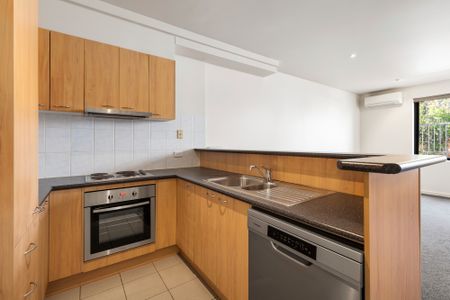 5/389 Lygon Street, Brunswick East VIC 3057 - Apartment For Rent | Domain - Photo 5