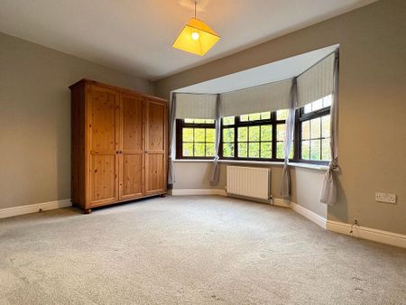 2 bedroom end of terrace house to rent - Photo 3