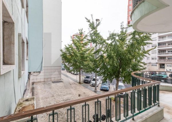 Apartamento T3 em Lisboa