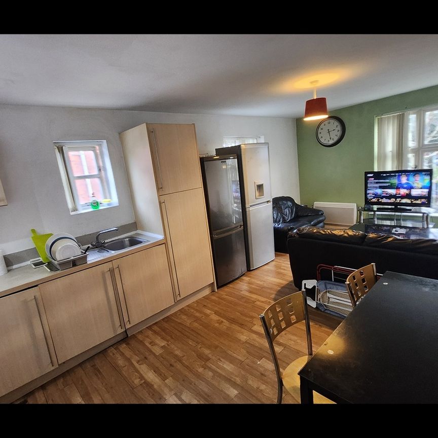 2 Bed Flat, Sandon Road, B17 - Photo 1