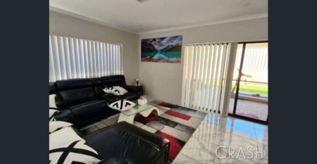 4x2 House in Kwinana Town Centre with Alfresco - Photo 4