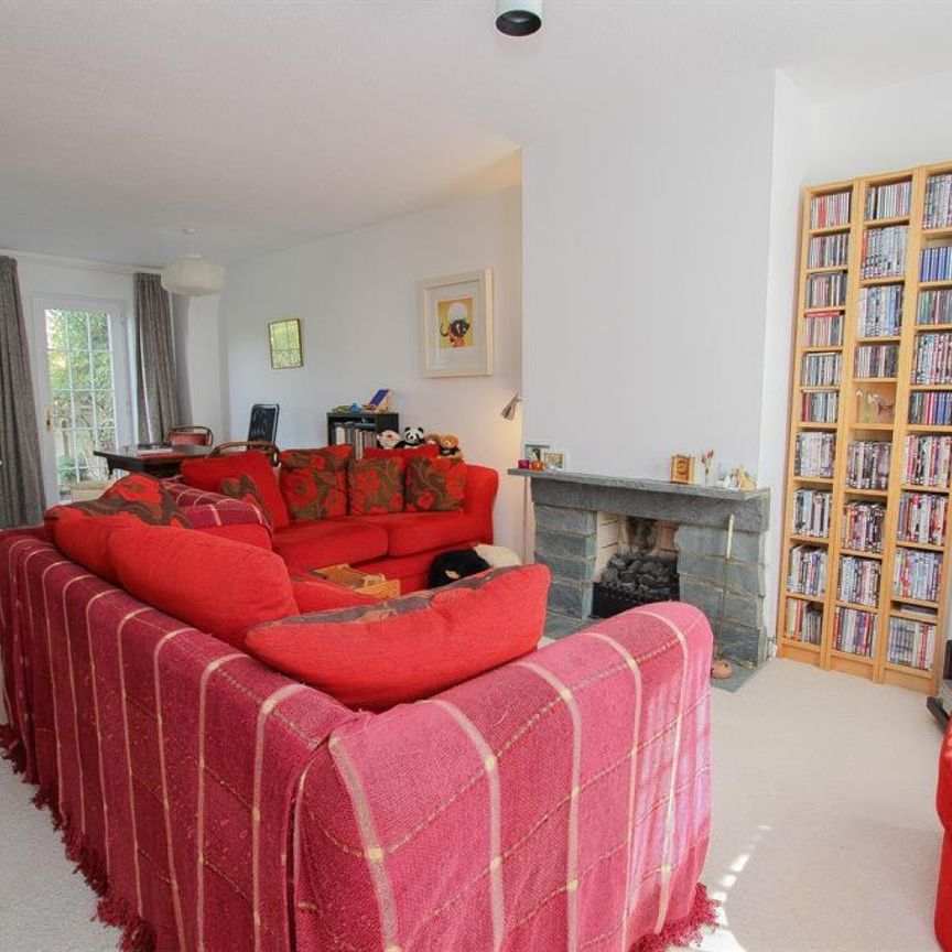 3 bedroom House To Let - Photo 1