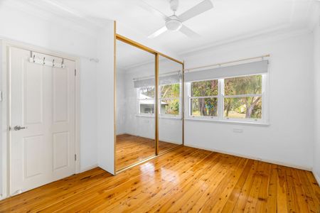 Stylish. Spacious. Inviting. Poolside Perfection. - Photo 4