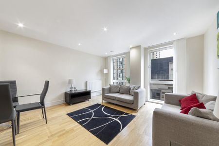 3 bedroom apartment to rent - Photo 4