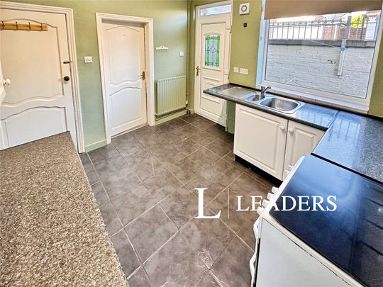 3 bedroom terraced to rent Penfleet Avenue, ST3 - Photo 1