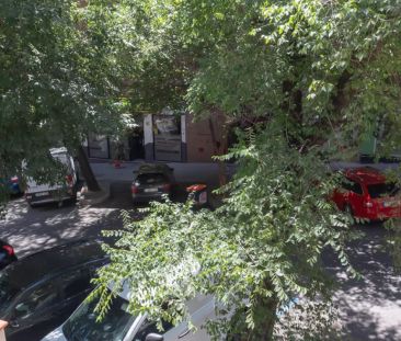 Room in a shared 4-bedroom apartment for rent in Pueblo Nuevo - Photo 4