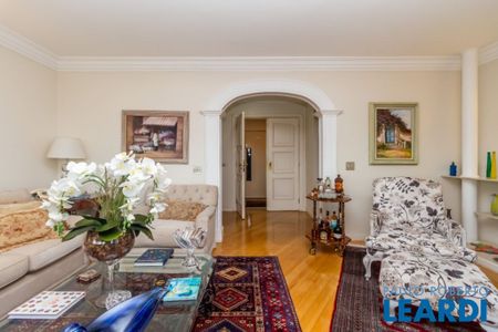 Apartamento - Photo 2