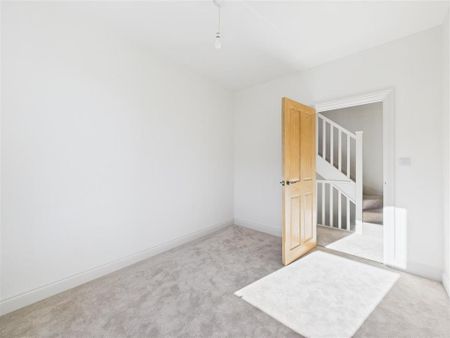 5 bedroom house to rent - Photo 3