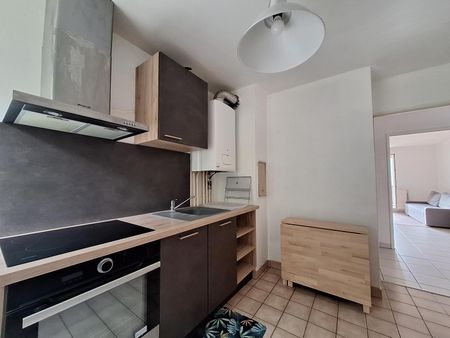 Location Appartement 3 pièces 67m² DIJON 21000 - Photo 5