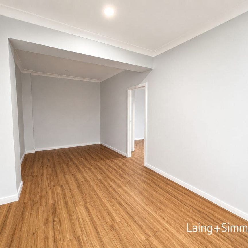 Top location convenience for you - Photo 1