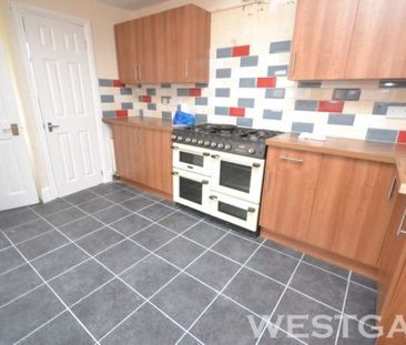 6 Bed - Talfourd Avenue, Reading - Photo 3