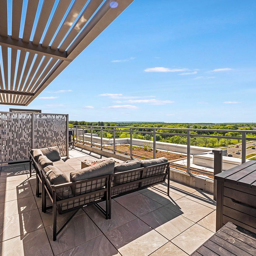 For Lease - 2501 Saw Whet Boulevard Unit# 619, Oakville, Ontario - Photo 1