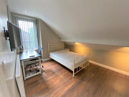 5 bedroom end of terrace house to rent - Photo 5