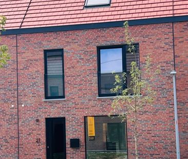 Huis te huur in Deerlijk voor € 1.150 met 3 slaapkamers - Photo 3