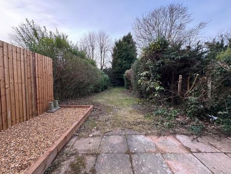 Studio to rent - Photo 3