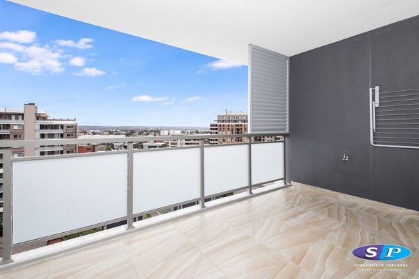Luxury apartment located on level 1 - Photo 1