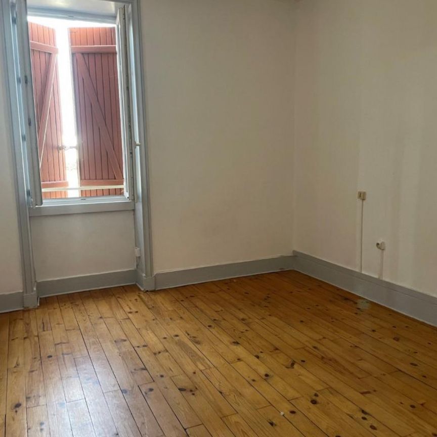 APPARTEMENT T3 A LOUER A ROANNE - GARE - Photo 1