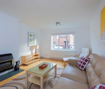 Eton Square, Eton - Photo 4