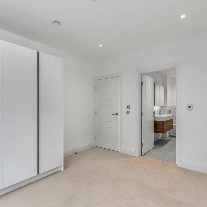 3 bedroom apartment to rent - Photo 1