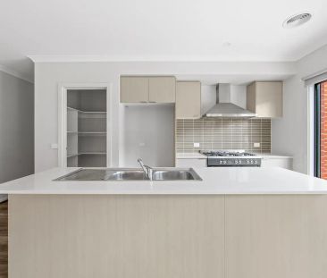 “This Property is sure to Impress.” - Photo 4