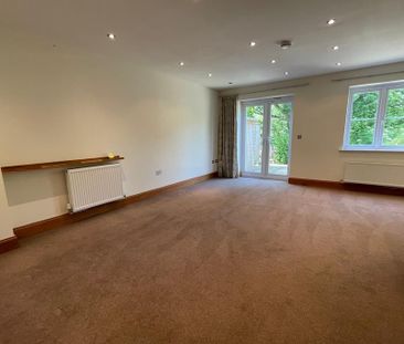3 bedroom terraced house to rent - Photo 4