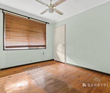 Family Home - Photo 3