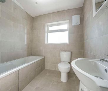 Windsor Avenue, Uxbridge, UB10 - Photo 5