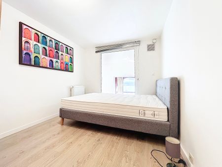 Appartement - à louer - Photo 3
