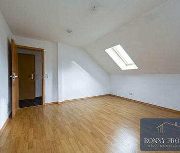 WOW! 4-Raum-Dachgeschosswohnung mit Wanne und Dusche in Thum im Erz... - Foto 1
