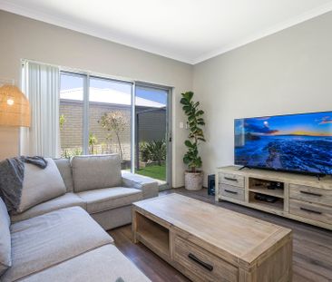 Walk to Beach and Relax and Unwind after a Busy Day - Photo 2