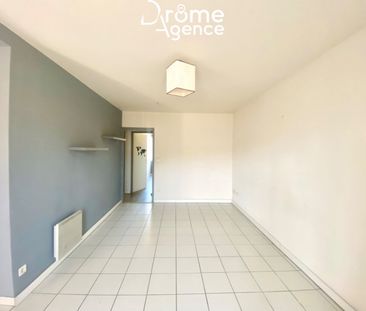 Location Appartement 3 pièces 57m² CHATEAUNEUF SUR ISERE 26300 - Photo 2