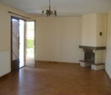 Location - Maison - 4 pièces - 98.00 m² - labastide St Pierre - Photo 4